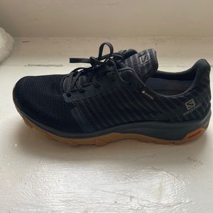 SALOMON
WOMEN'S OUTBOUND PRISM GTX